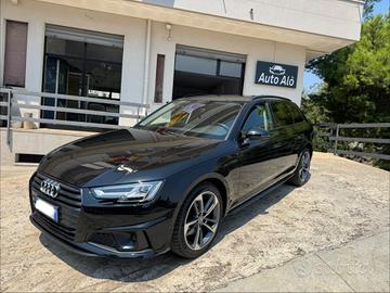 Audi A4 Avant 2.0 TDI- S.LINE - TOTAL BLACK- 2018