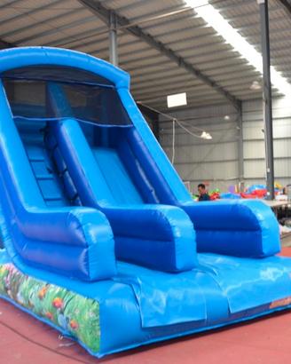 Scivolo gonfiabile per bambini tema mare