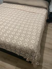 Copriletto artigianale