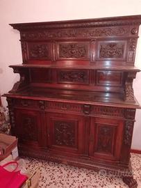 Credenza in legno antico,fine 800