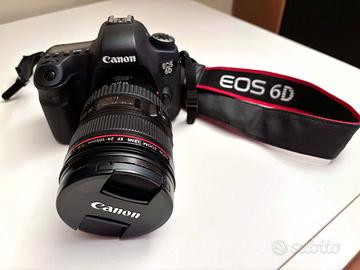 CANON EOS 6D con zoom Canon ES 24-105 f.4  L IS