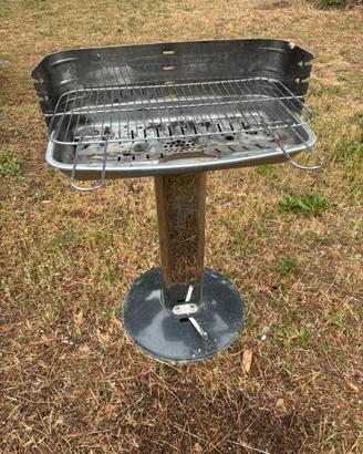 Barbeque a carbonella Ompagrill