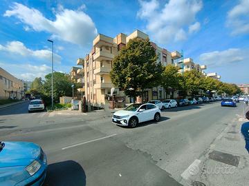 Rif. 13 CIAMPINO, BOX AUTO CASTELLI ROMANI