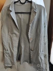 giacchina in cotone e pizzo