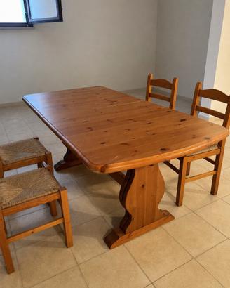 Sala da pranzo rustica completa in legno