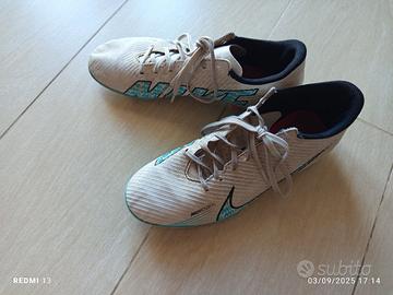 Scarpini da calcio Nike Mercurial: (taglia 39.5)