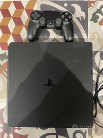 PS 4 Pro + 1 Joystik + Giochi originali