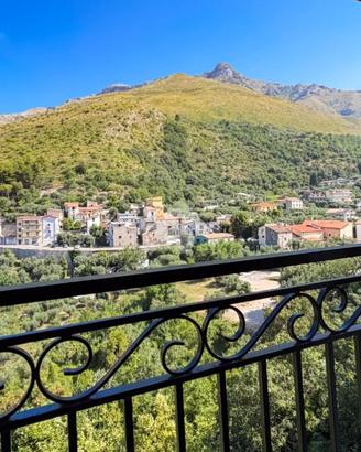 2 LOCALI A FORMIA
