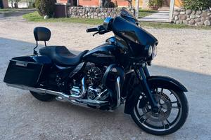 Harley Davidson street glide