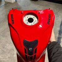 Serbatoio Ducati panigale v4 2022 2023