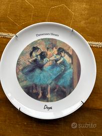 2 piatti decorativi in porcellana