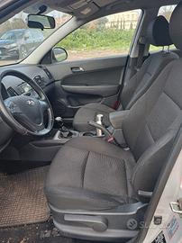 HYUNDAI i30 - 2009