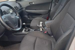 HYUNDAI i30 - 2009