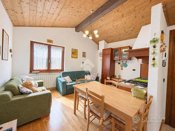 2 LOCALI A VILLA DI TIRANO
