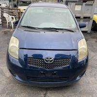 Solo ricambi toyota yaris 2010