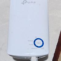 tp-link WiFi range extender 