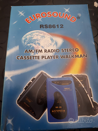 Walkman a cassette e radio nuovo