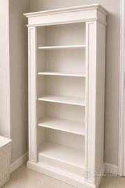 Libreria in legno laccato bianco Stile provenzale