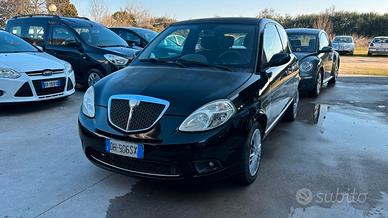 Lancia Ypsilon 1.2 Argento. Gpl gas economica