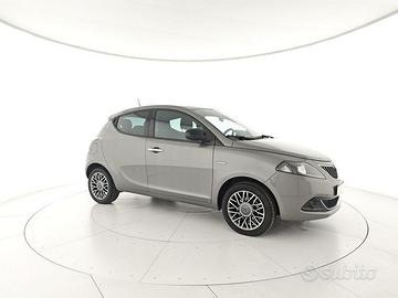 Lancia Ypsilon 1.0 FireFly 5 porte S&S Hybrid...