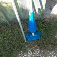 pulitore per fondo piscine da attaccare alla pompa