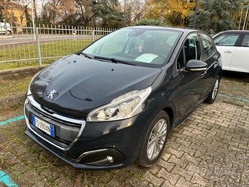 PEUGEOT PEUGEOT 208 1.2 BZ U47644