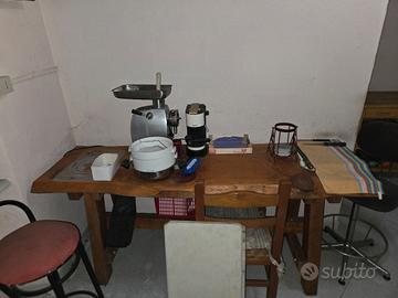 tavolo rustico in legno massello