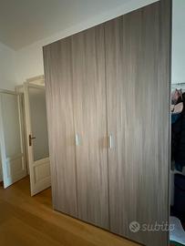 Armadio e Ingresso vendibile singolarmente