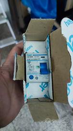 Interruttore differenziale Hager 32A 30mA - Nuovo