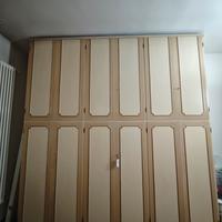armadio legno