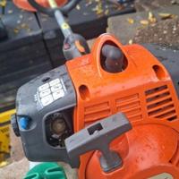 Il decespugliatore Husqvarna funziona perfettament