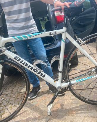Bici da corsa bianchi