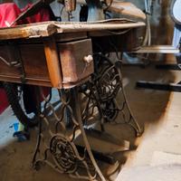 Macchina da cucire Singer 