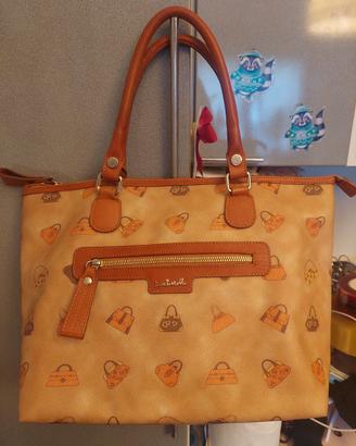borsa loristella 