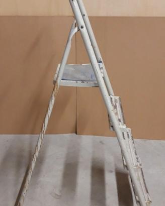 Scala 4 gradini FRAMAR
