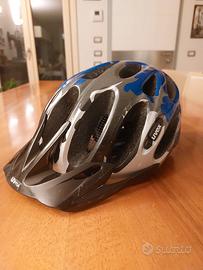 3 caschi per MTB a 3 euro