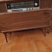 Mobile radio e giradischi anni 60