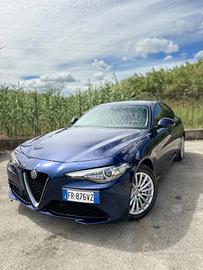 Alfa Romeo Giulia 2.2 Turbodiesel 180 CV AT8 AWD Q