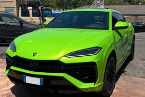 Lamborghini Urus SE 799 cv