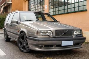 VOLVO 850 T5 211CV - UNIPROPRIETARIO - ISCRITTA AS