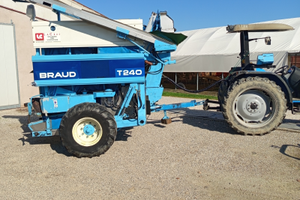 Vendemmiatrice trainata