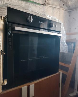 forno a gas Indesit