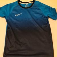 t shirt bambino Nike 11-12 anni