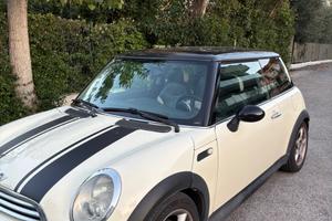 Mini Cooper 2.100