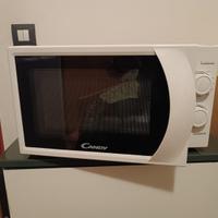 Microonde con grill,  più piastra elettrica