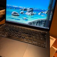 MacBook Air 13” M3 256 gb 2024 leggi descrizione
