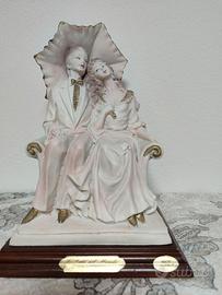 2 statue in ceramica  coppia innamorati