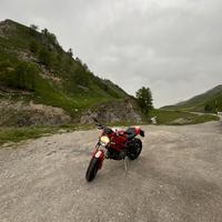 Ducati Monster 1100 evo