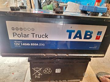 Batteria 12 V  140 Ah