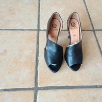 scarpe nere 